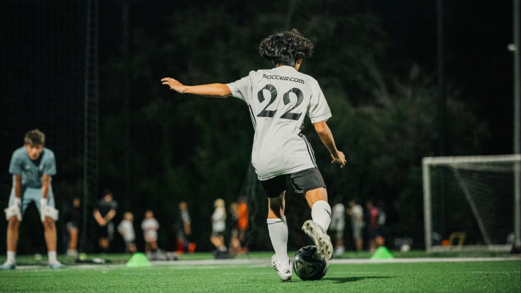 Youth players taking part in Atlético Dallas soccer training